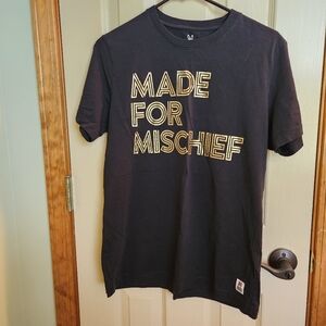 Psycho Bunny graphic tshirt sz 4 UNISEX "Made for Mischief" goldleaf letters